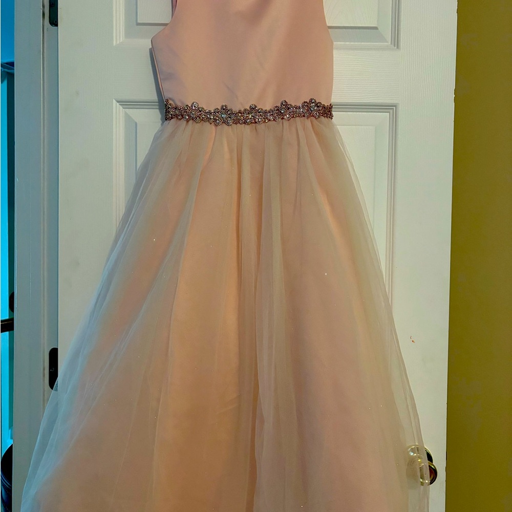 Beautiful girl’s size 12 sleeveless soft light pink dress.